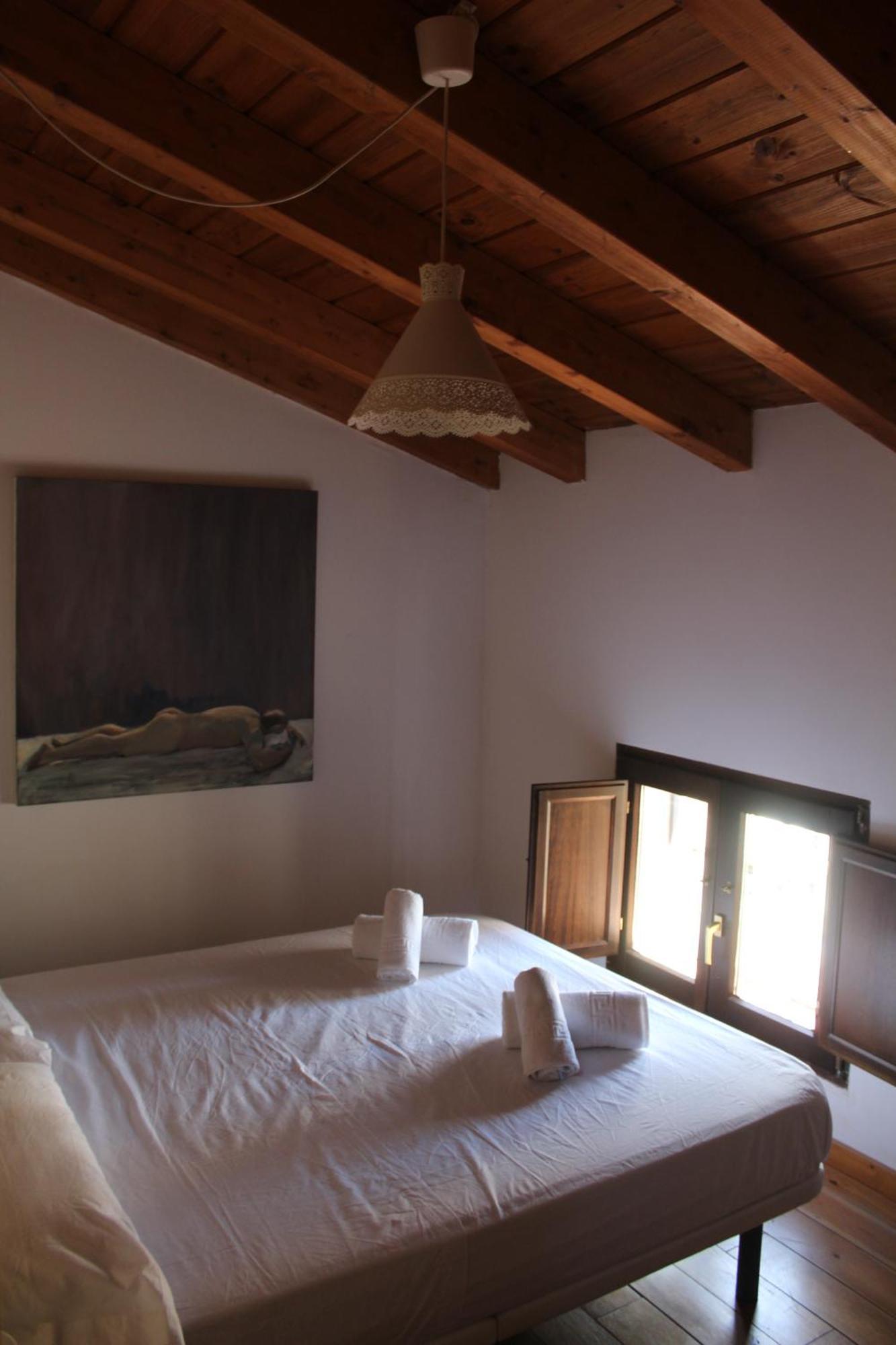 Atico Aires De Gredos Apartment กันเดเลดา ภายนอก รูปภาพ