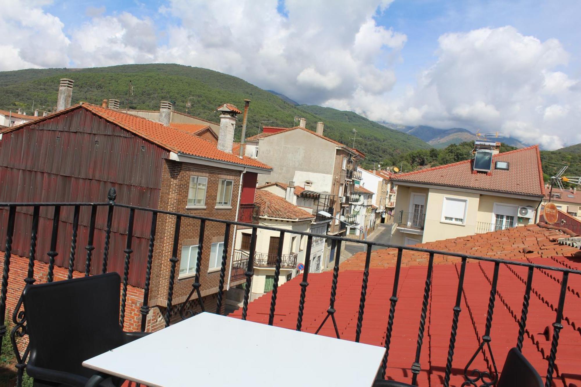 Atico Aires De Gredos Apartment กันเดเลดา ภายนอก รูปภาพ