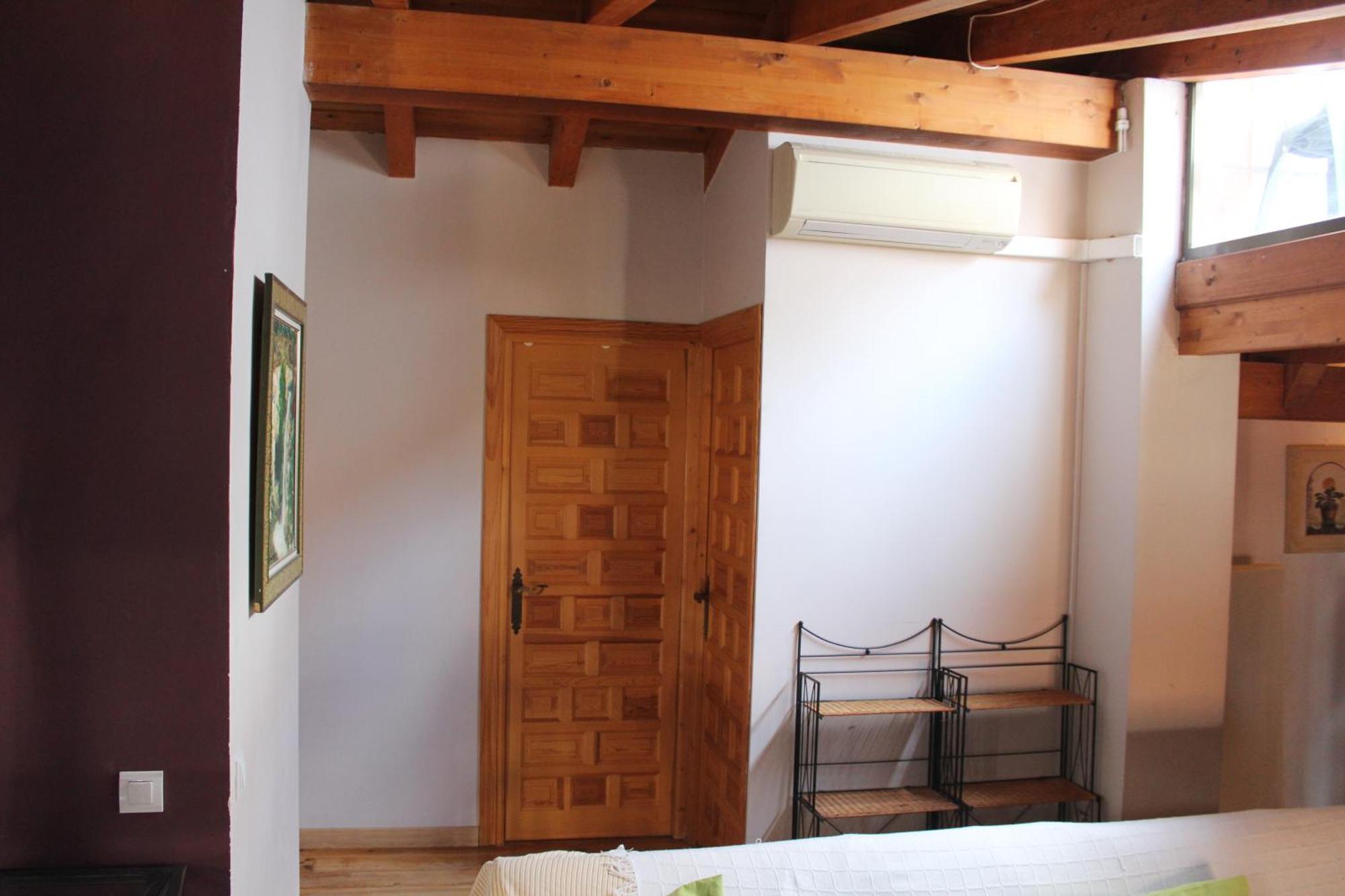 Atico Aires De Gredos Apartment กันเดเลดา ภายนอก รูปภาพ