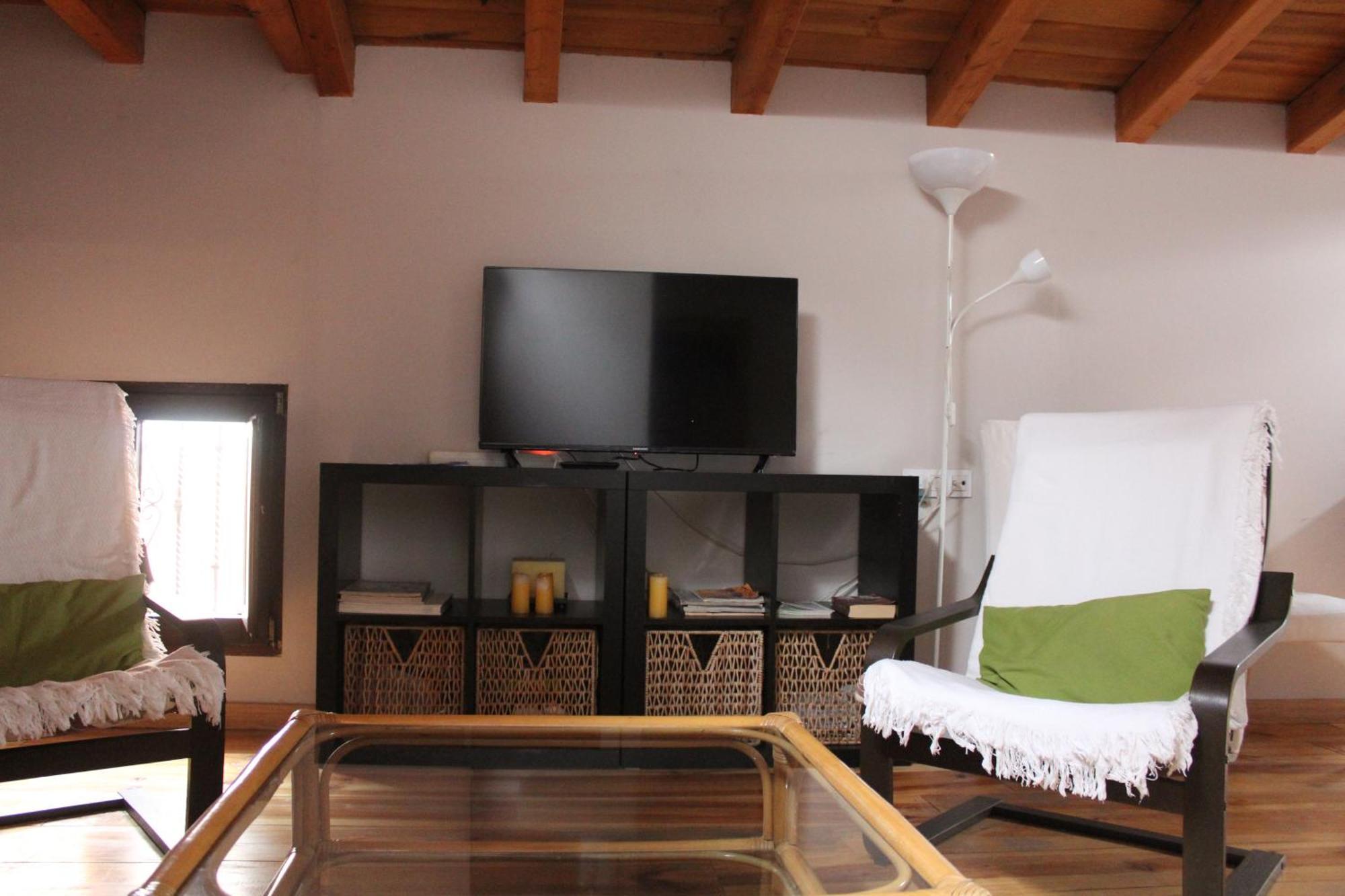 Atico Aires De Gredos Apartment กันเดเลดา ภายนอก รูปภาพ